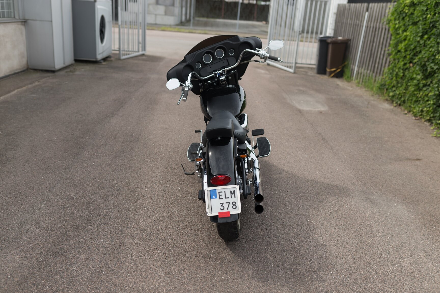 Exterior image of 2014 Harley Davidson Custom