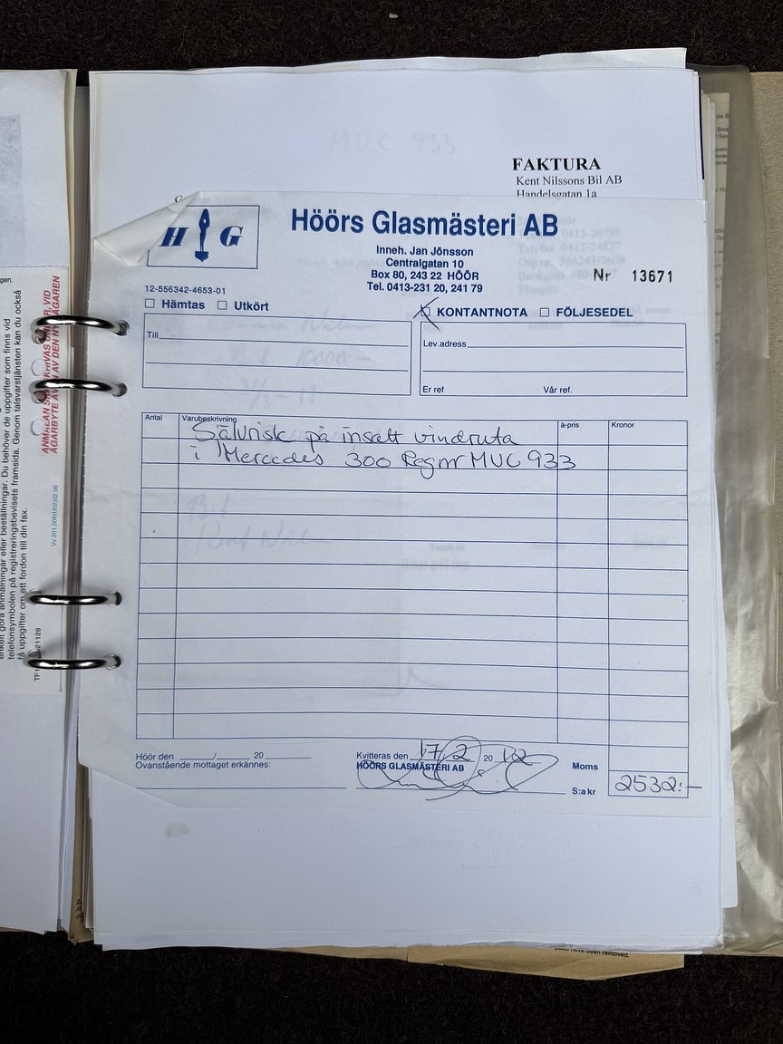 Dokumentation för 1987 Mercedes-Benz 300 SE