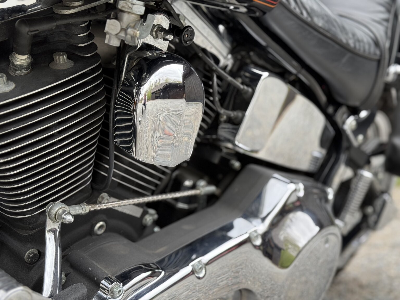 Image of 1992 Harley-Davidson FXSTC mechanics