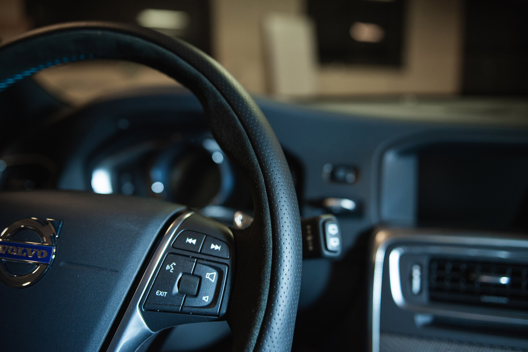 Innenraumfoto von 2017 Volvo V60 Polestar T6 AWD