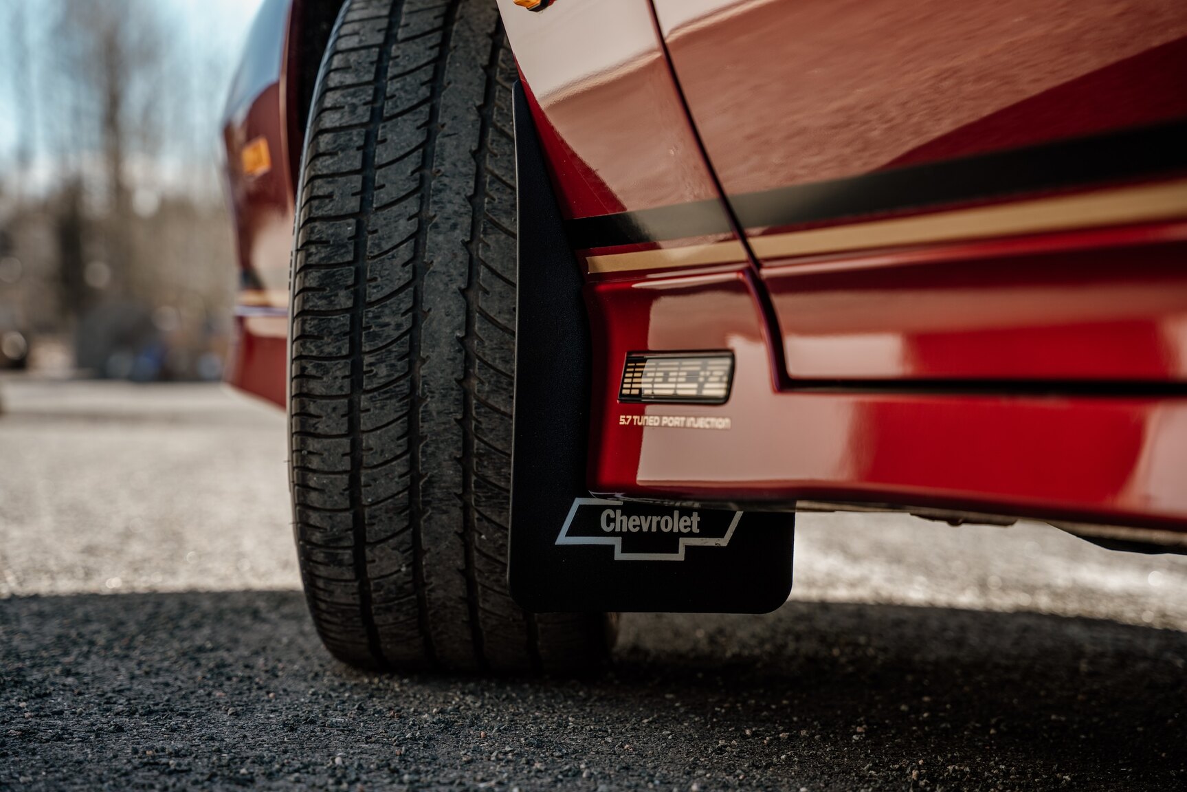 Exterior image of 1989 Chevrolet Camaro IROC-Z