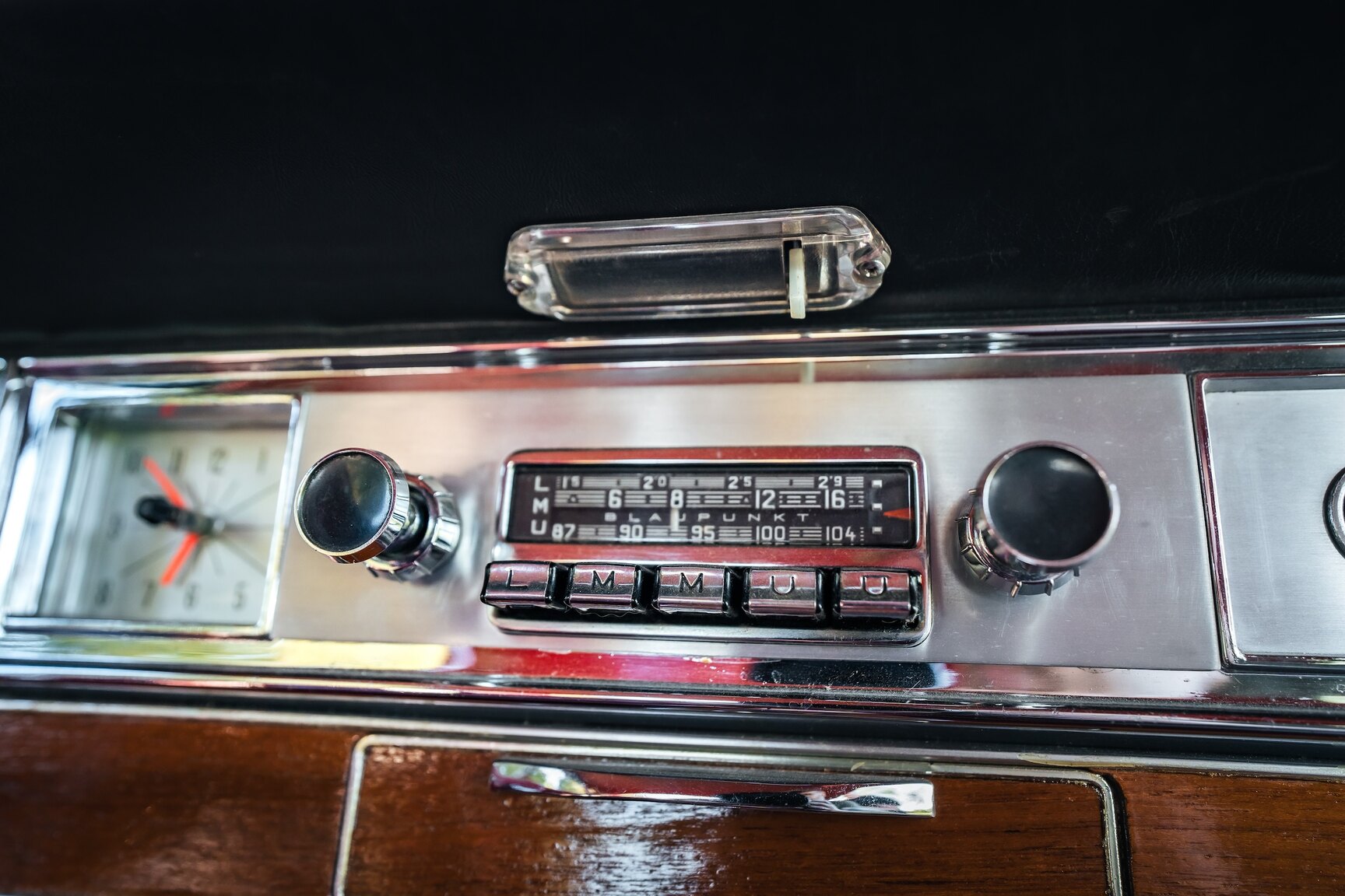 Interiörbild 1966 Opel Diplomat Coupé 5.4