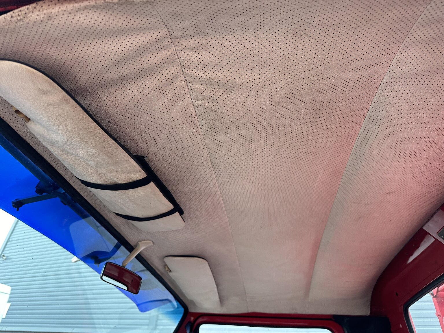 Interiörbild 1983 Volkswagen LT46 bärgare (5)