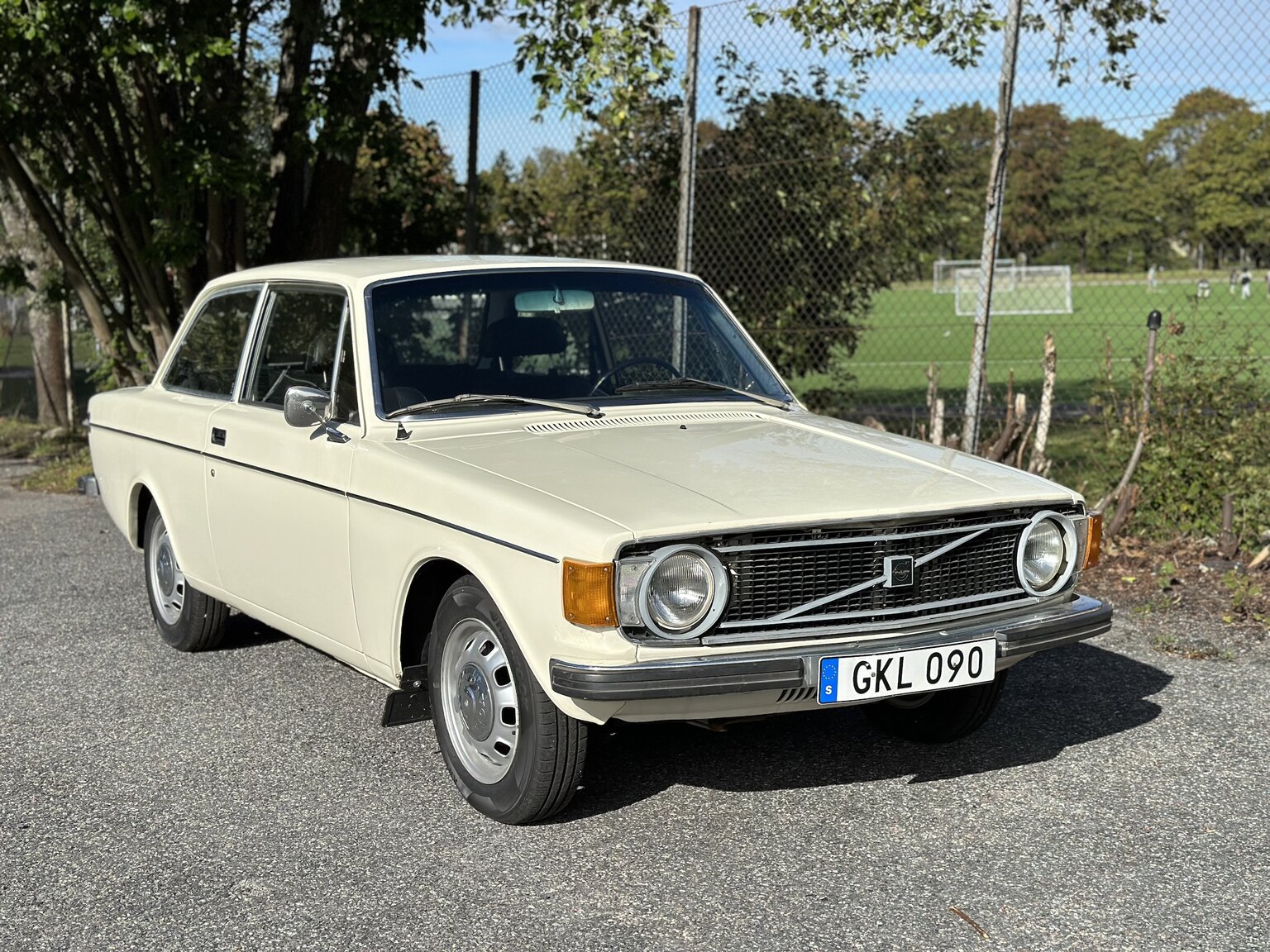 Exteriörbild på 1973 Volvo 142