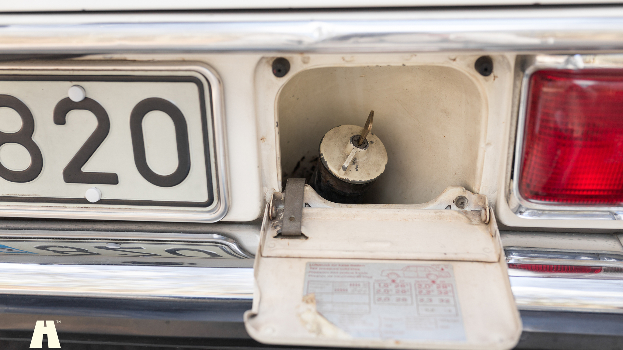 Exterior image of 1970 Mercedes 250 CE
