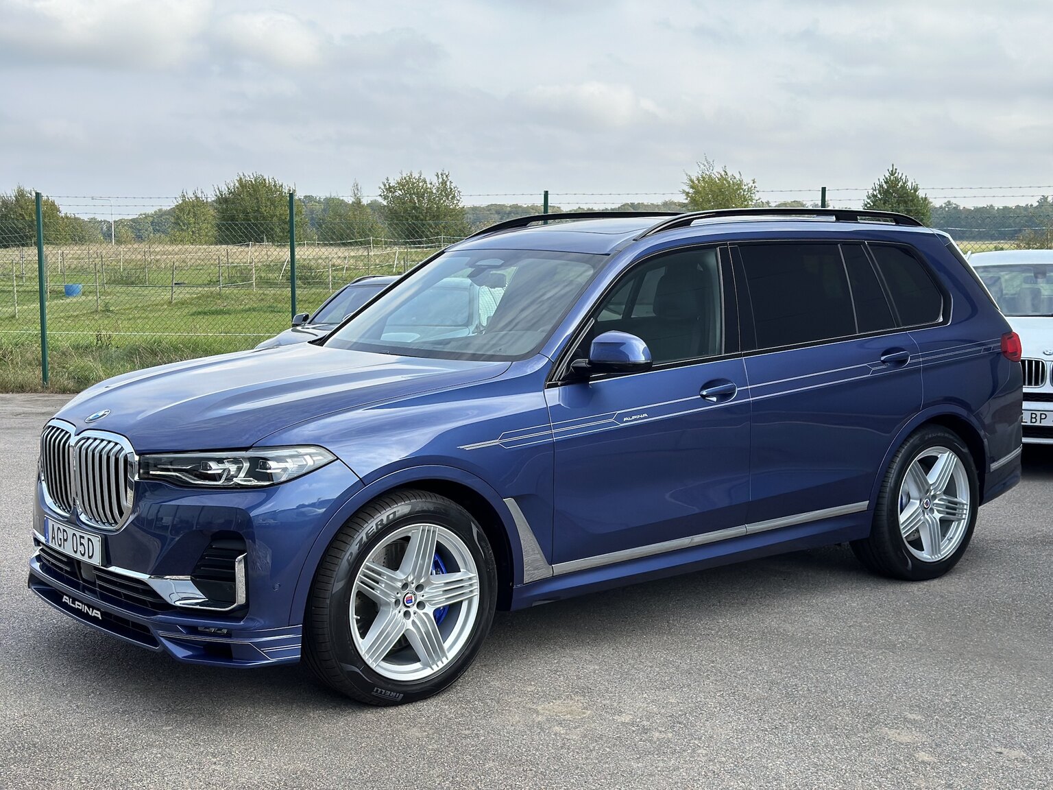 Aussenfoto 2022 ALPINA XB7