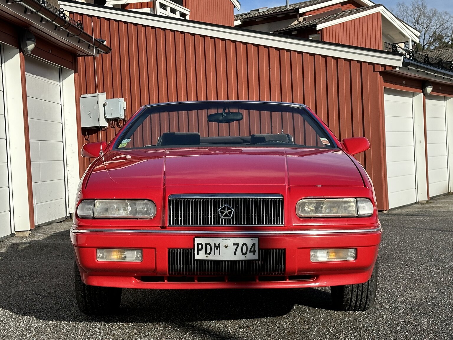 Exterior image of 1995 Chrysler LeBaron