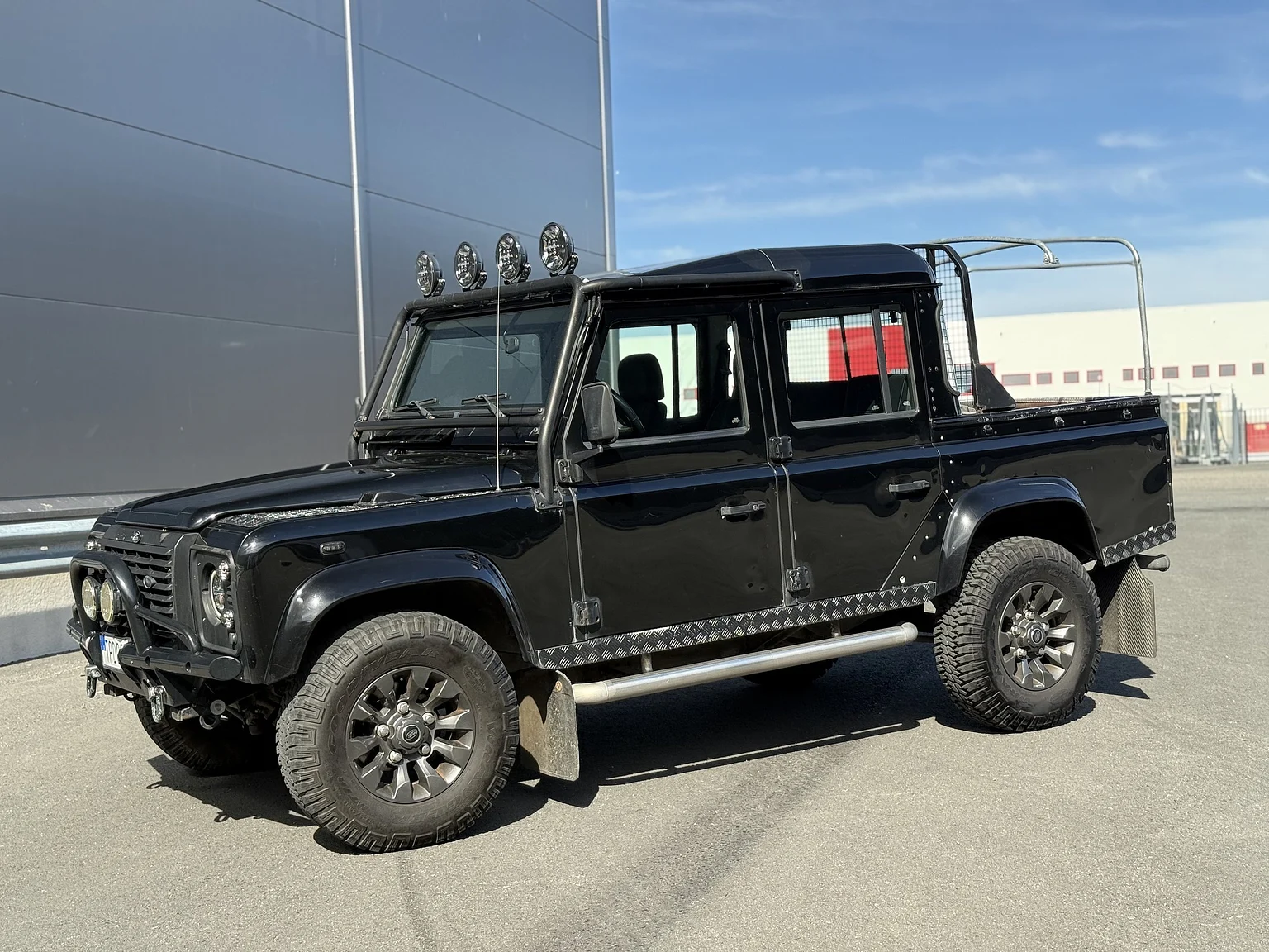 Aussenfoto 2000 Land Rover Defender 110 Tomb Raider (57)