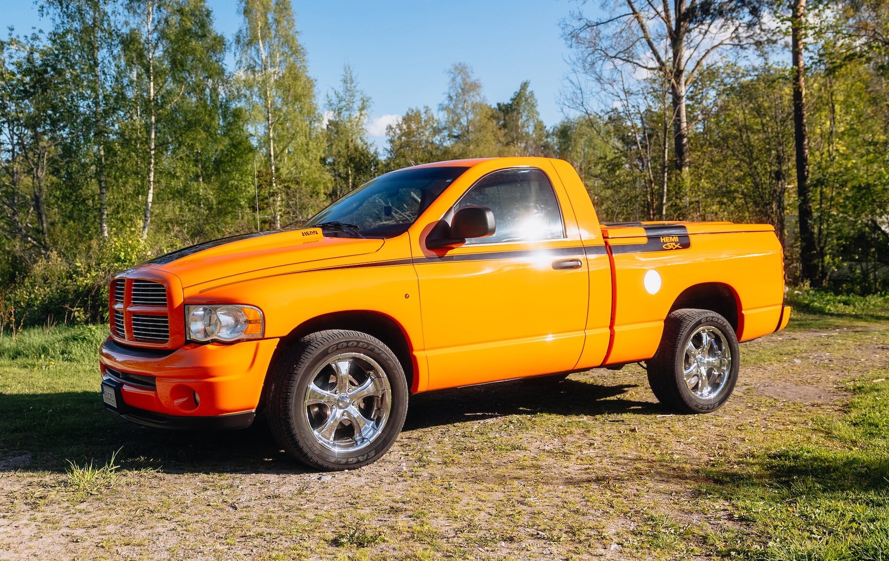 Exterior image of 2004 Dodge Ram HEMI GTX 