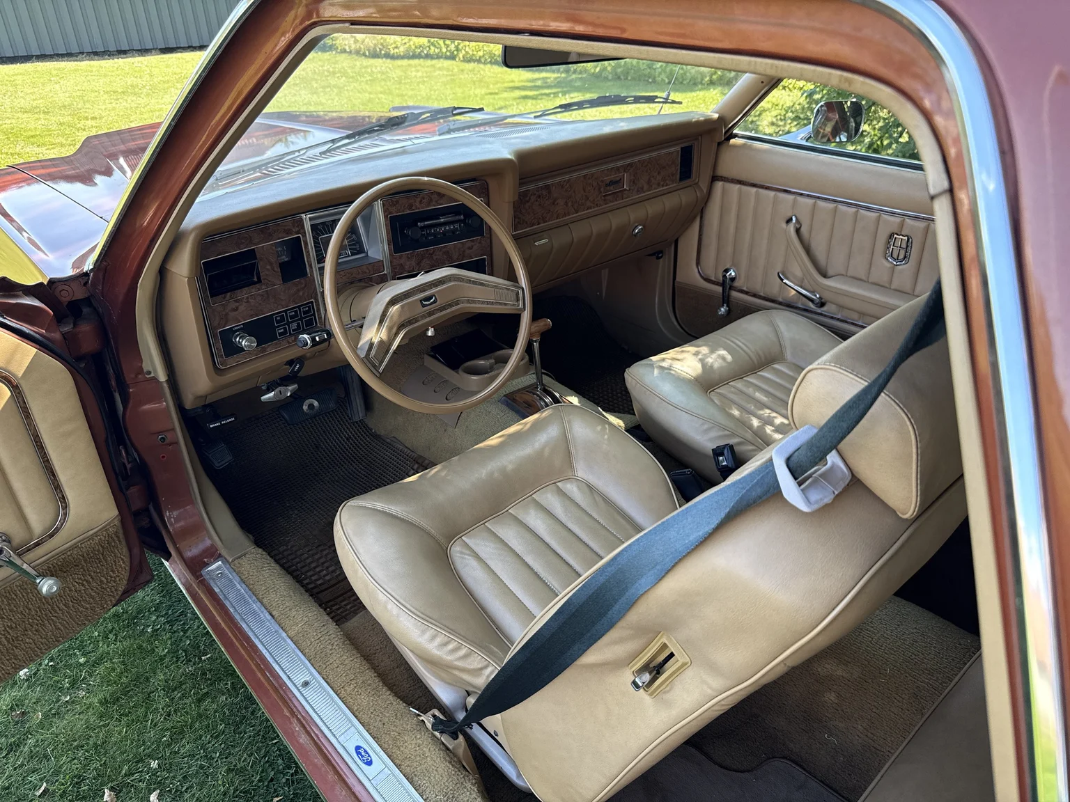 Innenraumfoto von 1975 Mercury Monarch Coupe (7)