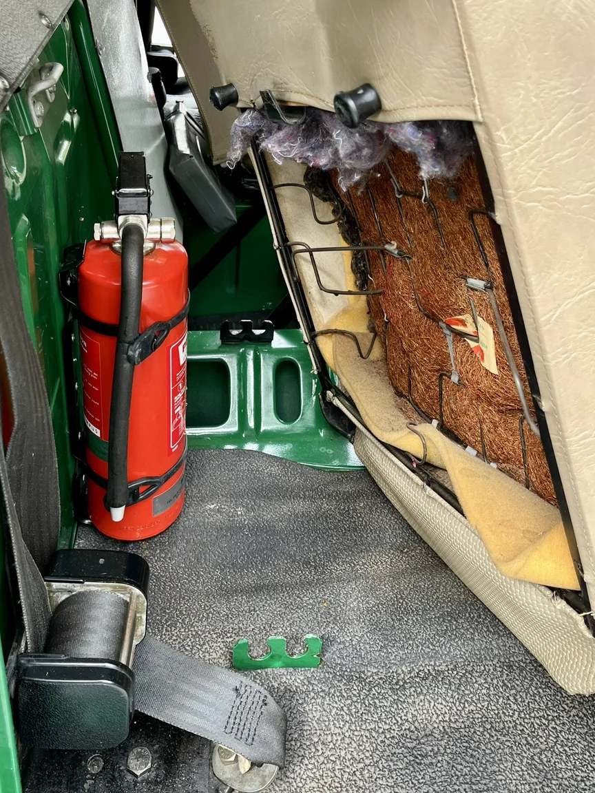 Innenraumfoto von 1974 Volkswagen Transporter T2 (24)
