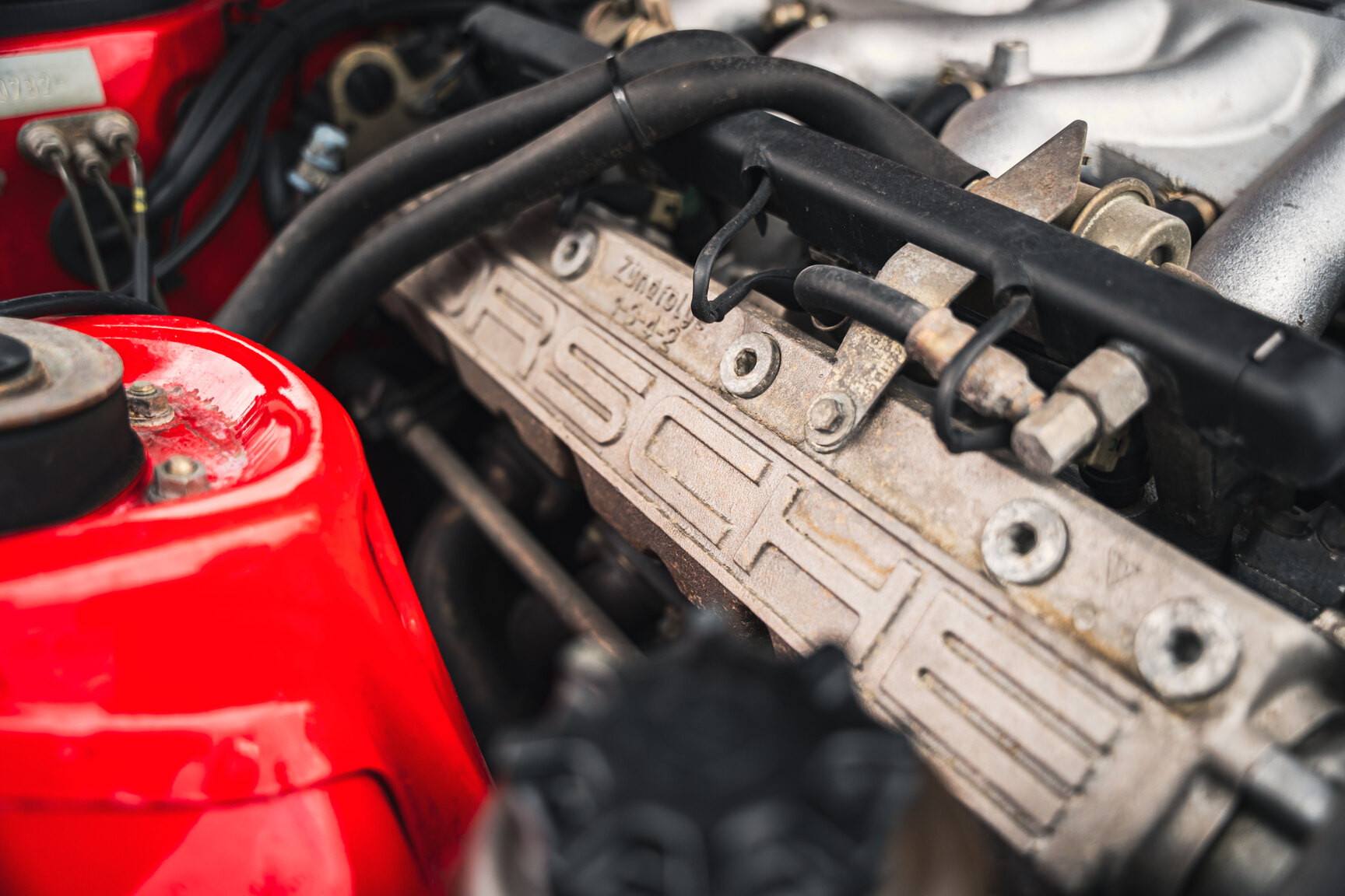 Image of 1990 Porsche 944 Turbo mechanics