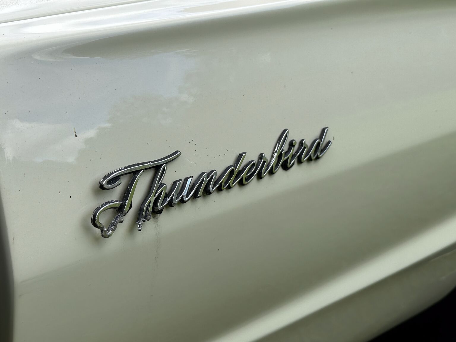 Exterior image of 1965 Ford Thunderbird Hardtop 6.4 (35)