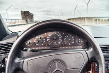 Interiörbild 1994 Mercedes SL320 (R129) 