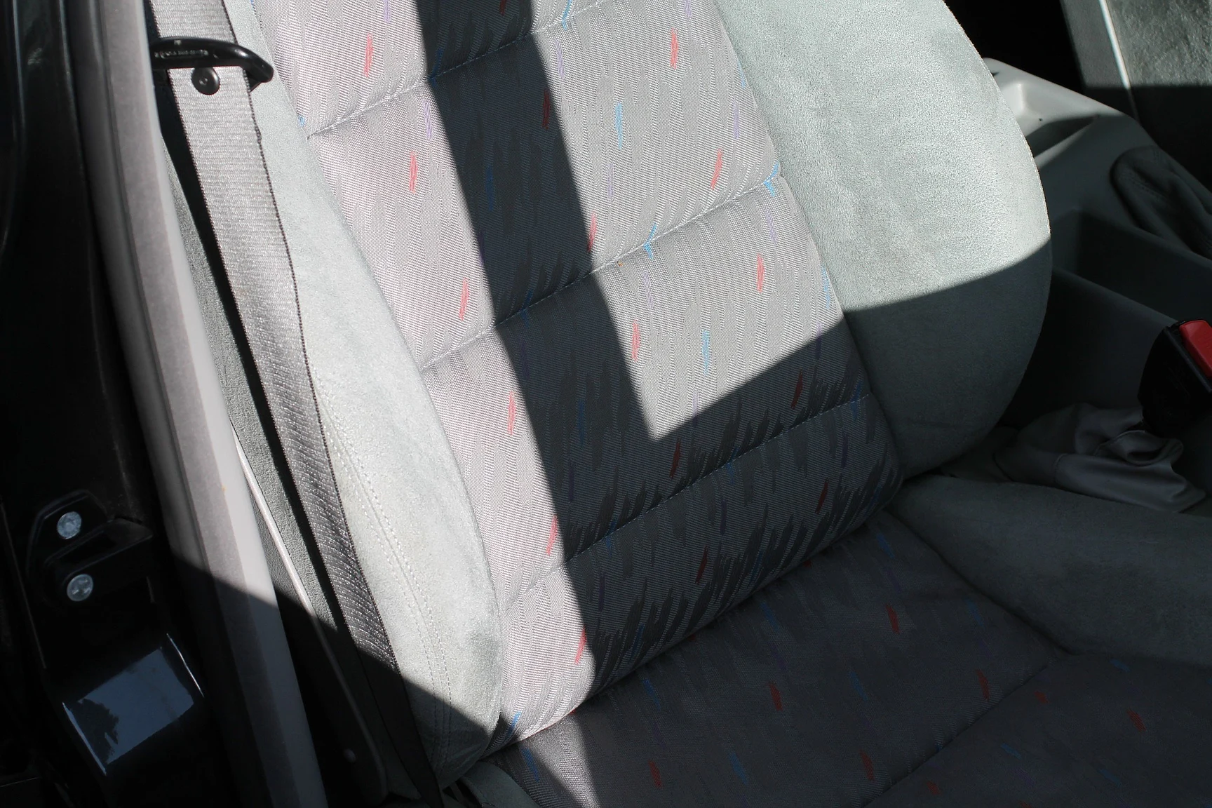 Innenraumfoto von 1993 BMW E34 M5 Touring  (56)