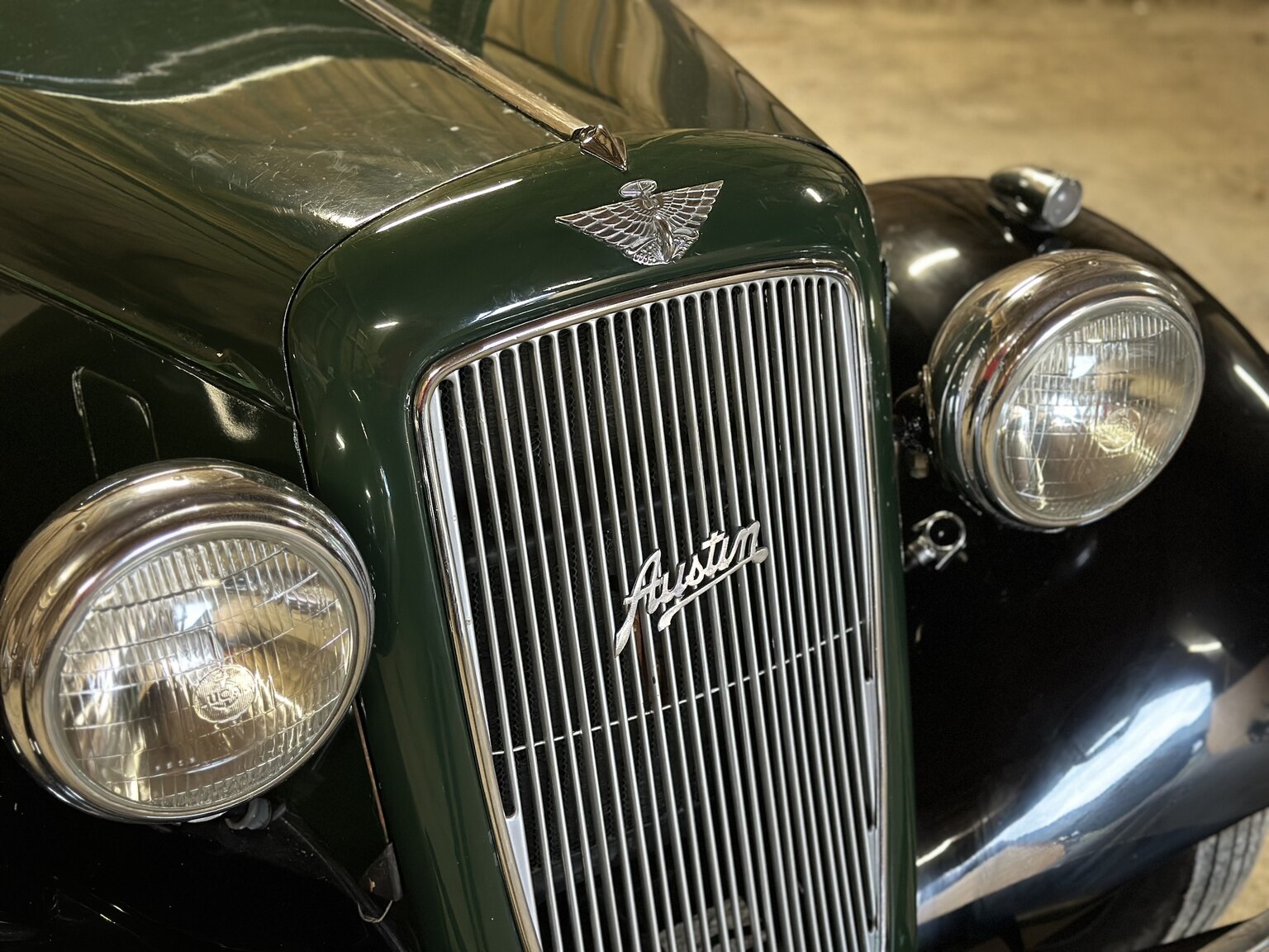 Exterior image of 1938 Austin 10 1.1 Cambridge