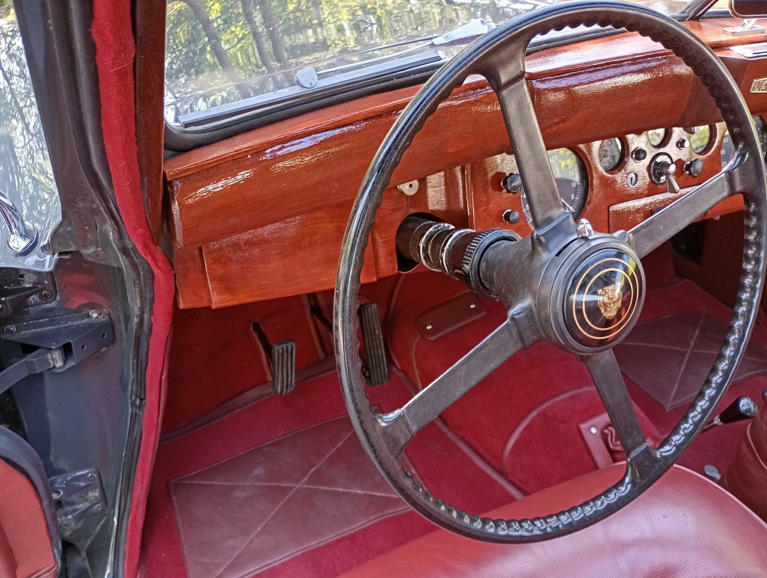 Interior image of 1954 Jaguar Mark VII