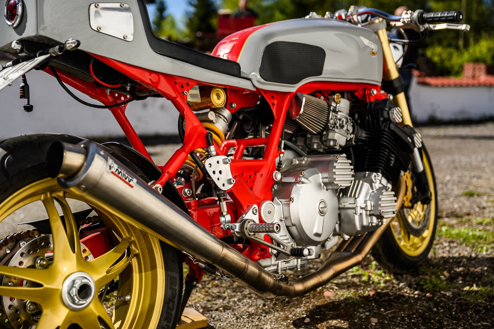 Exterior image of 1981 Honda CBX SC06 Custom