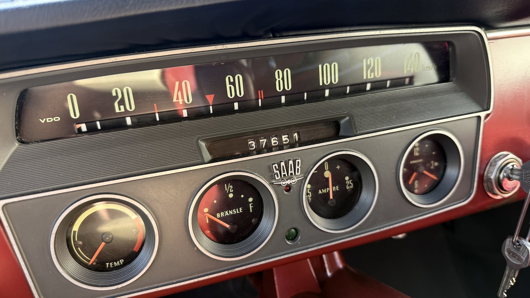 Interior image of 1960 Saab 96 (12)