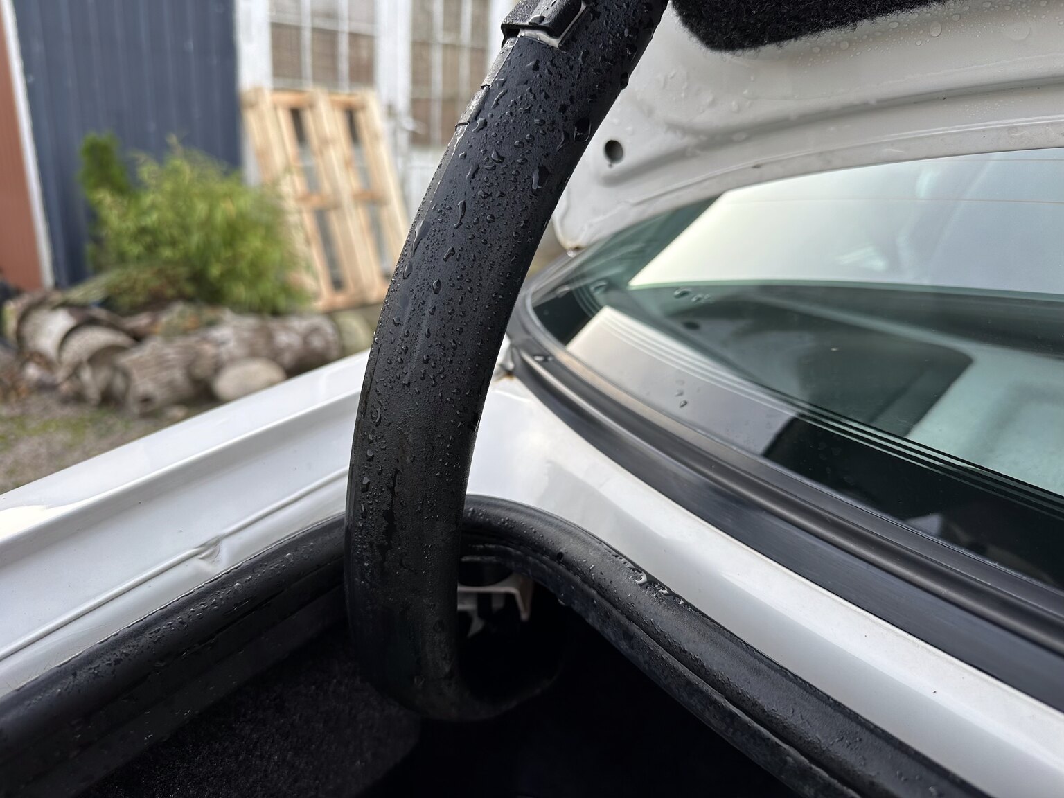 Interior image of 1996 SAAB 9000