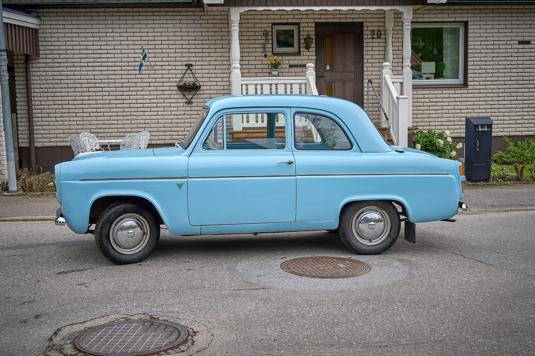 Exterior image of 1958 Ford Anglia (2)