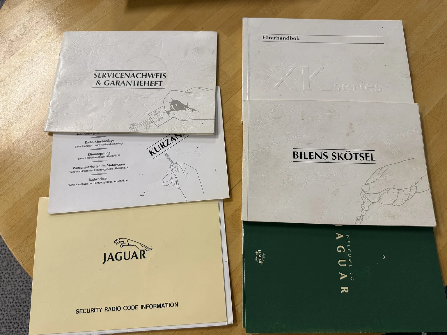 Dokumentation, 1997 Jaguar XK8 (4)