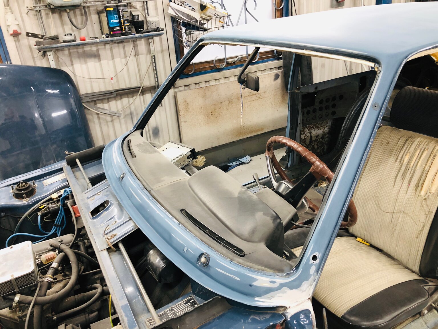 Image of 1972 BMW 2000 Touring miscellaneous