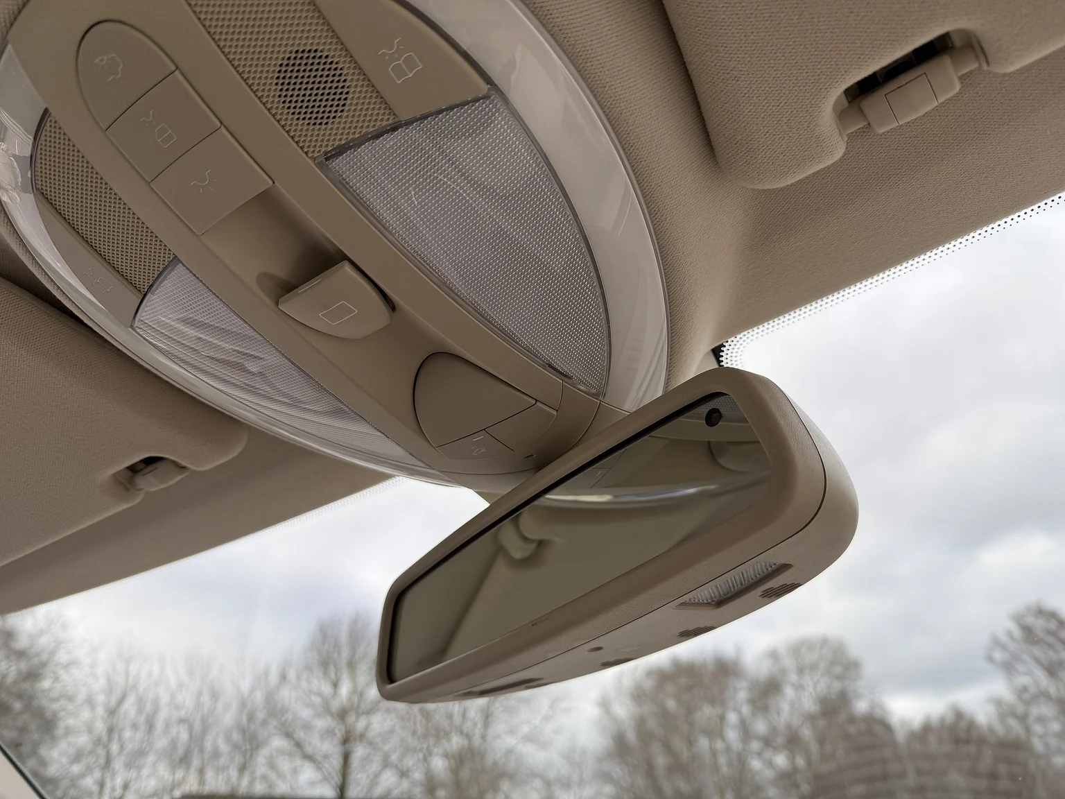 Interiörbild 2004 Mercedes-Benz E 500 7G-Tronic (68)