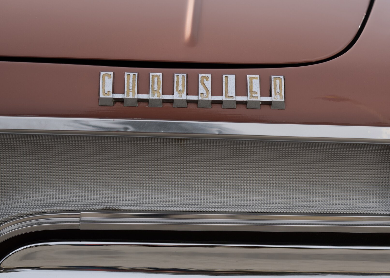 Aussenfoto 1961 Chrysler New Yorker Sedan (26)