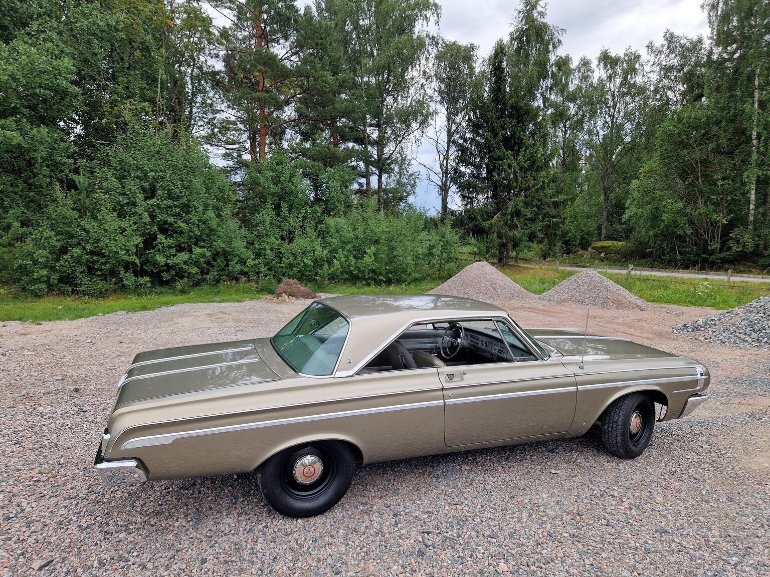Exteriörbild på 1964 Dodge Polara 500