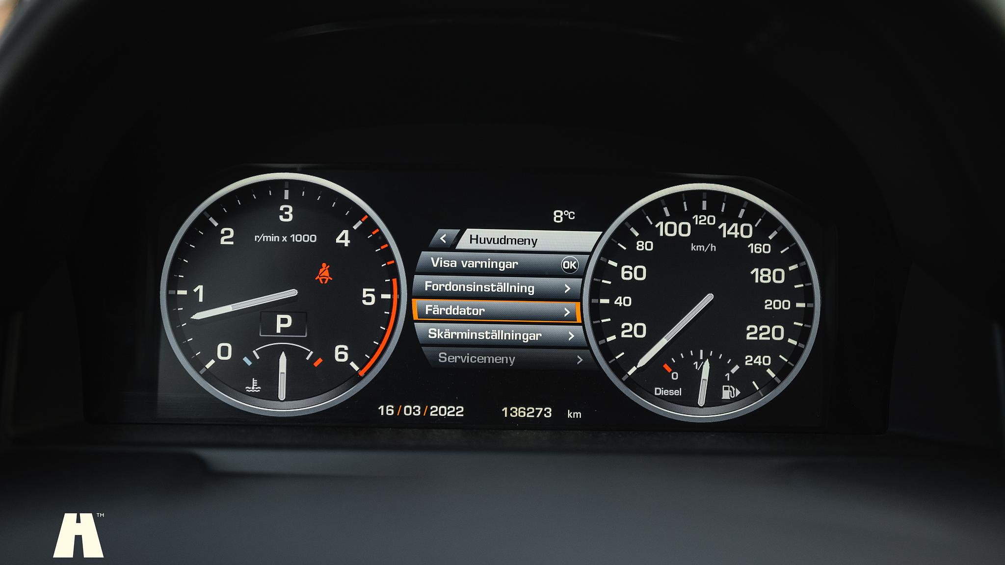 Interior image of 2012 Land Rover Range Rover Westminster TDV8 (L322)