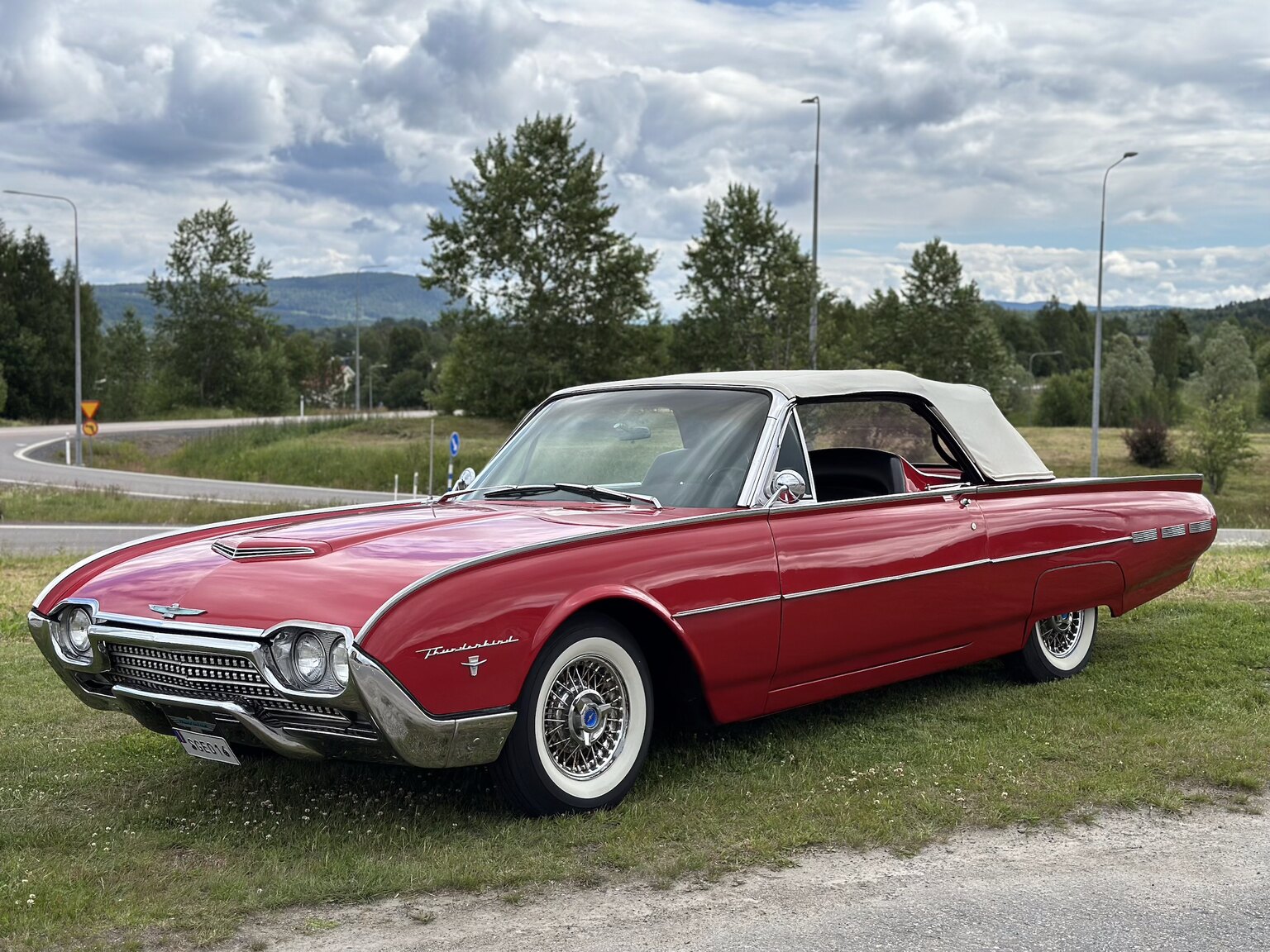 Exteriörbild på 1962 Ford Thunderbird Convertible