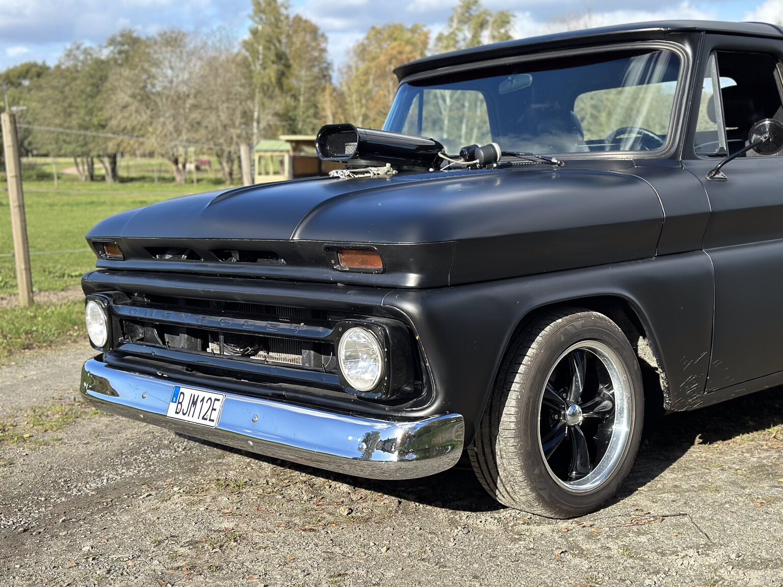 Exterior image of 1965 Chevrolet C10