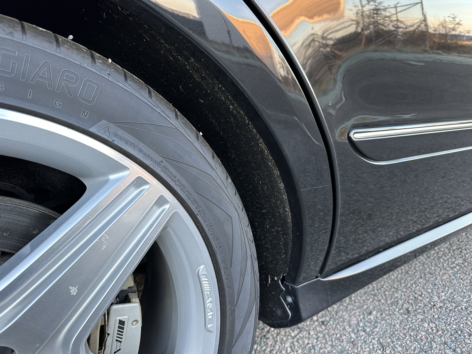 Exteriörbild på 2007 Mercedes-Benz R63 AMG