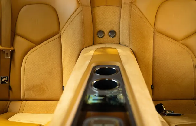 2012 Fisker Karma – Interiör