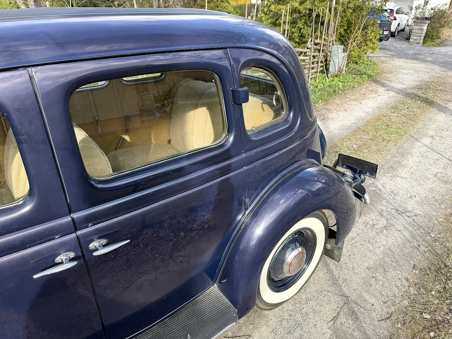 Exteriörbild på 1936 Ford 214A Fordor (15)