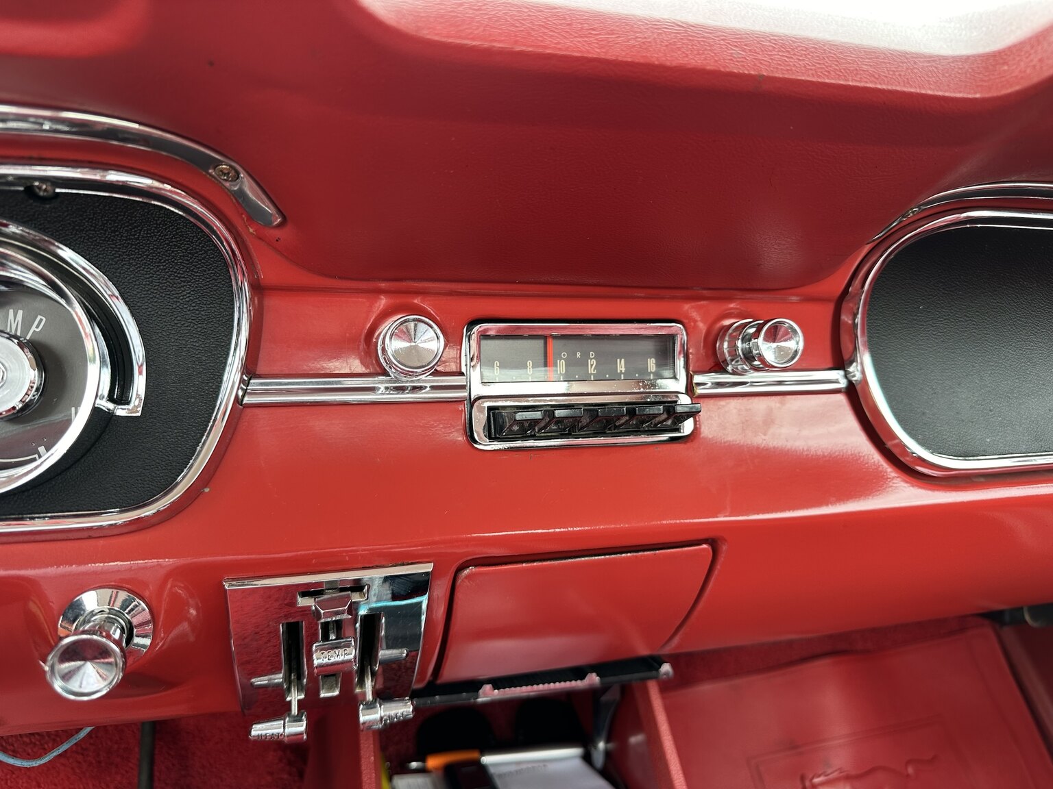 Innenraumfoto von 1965 Ford Mustang HT