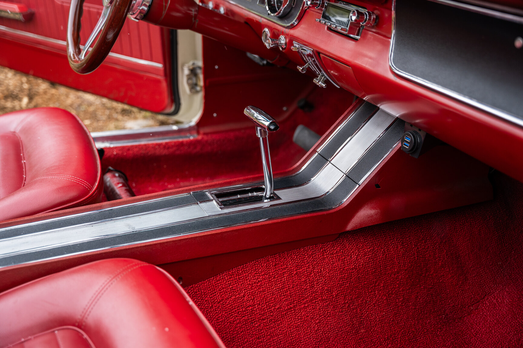 Innenraumfoto von 1965 Ford Mustang Cabriolet (17)