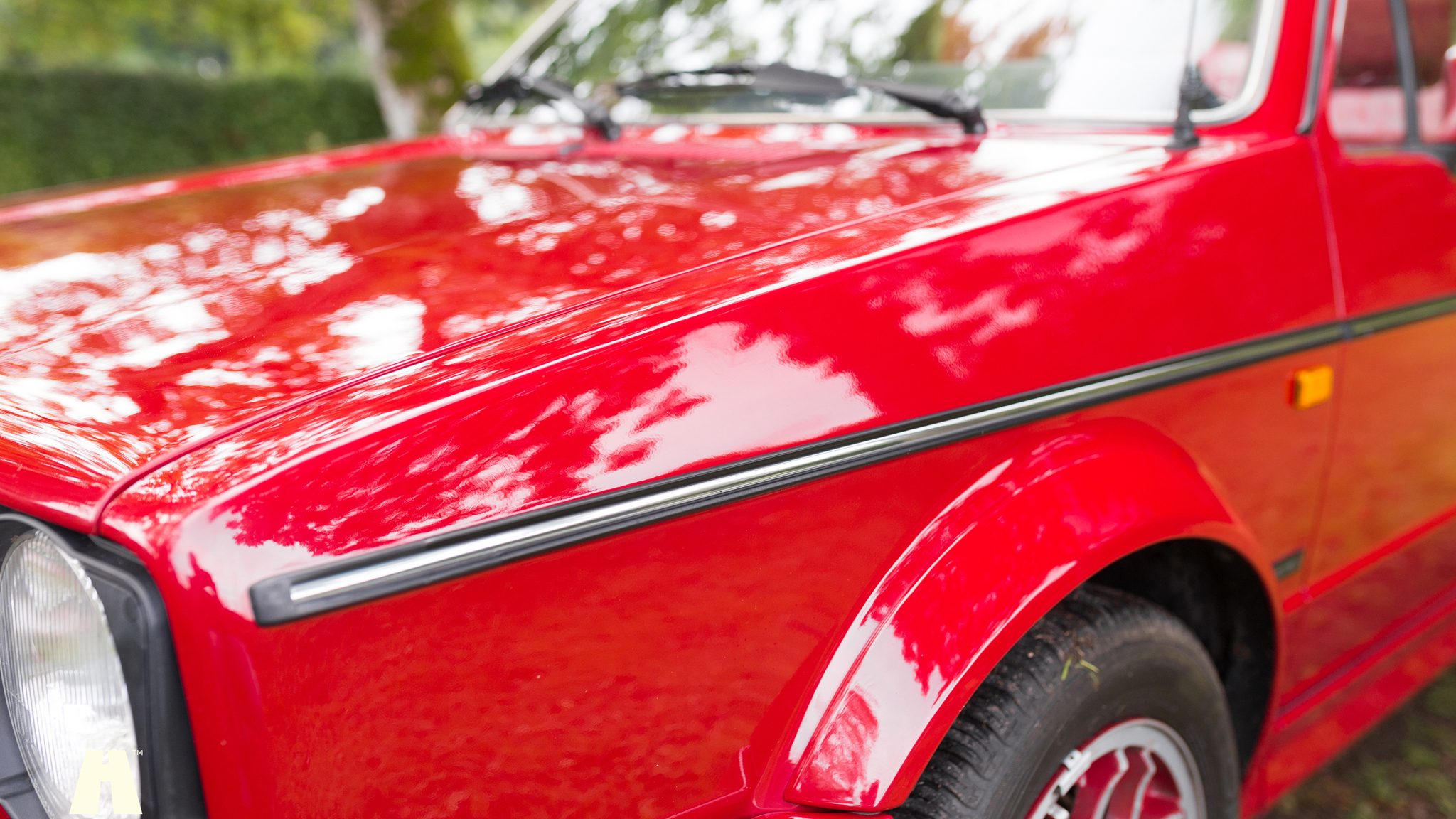 Exterior image of 1988 Volkswagen Golf GTI Cabriolet