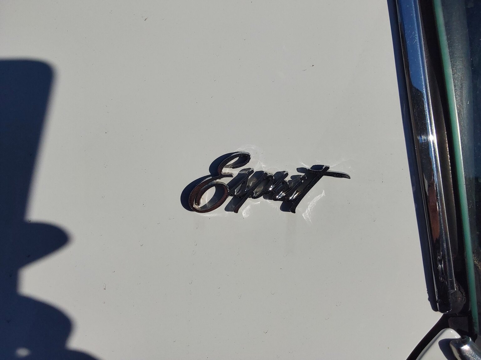Exteriörbild på 1975 Pontiac Firebird Esprit 