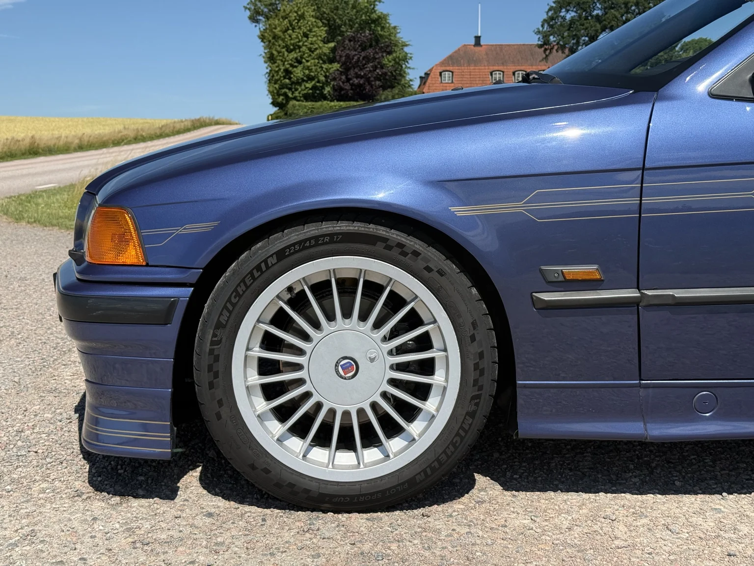 Exterior image of 1993 ALPINA B6 2.8 (23)