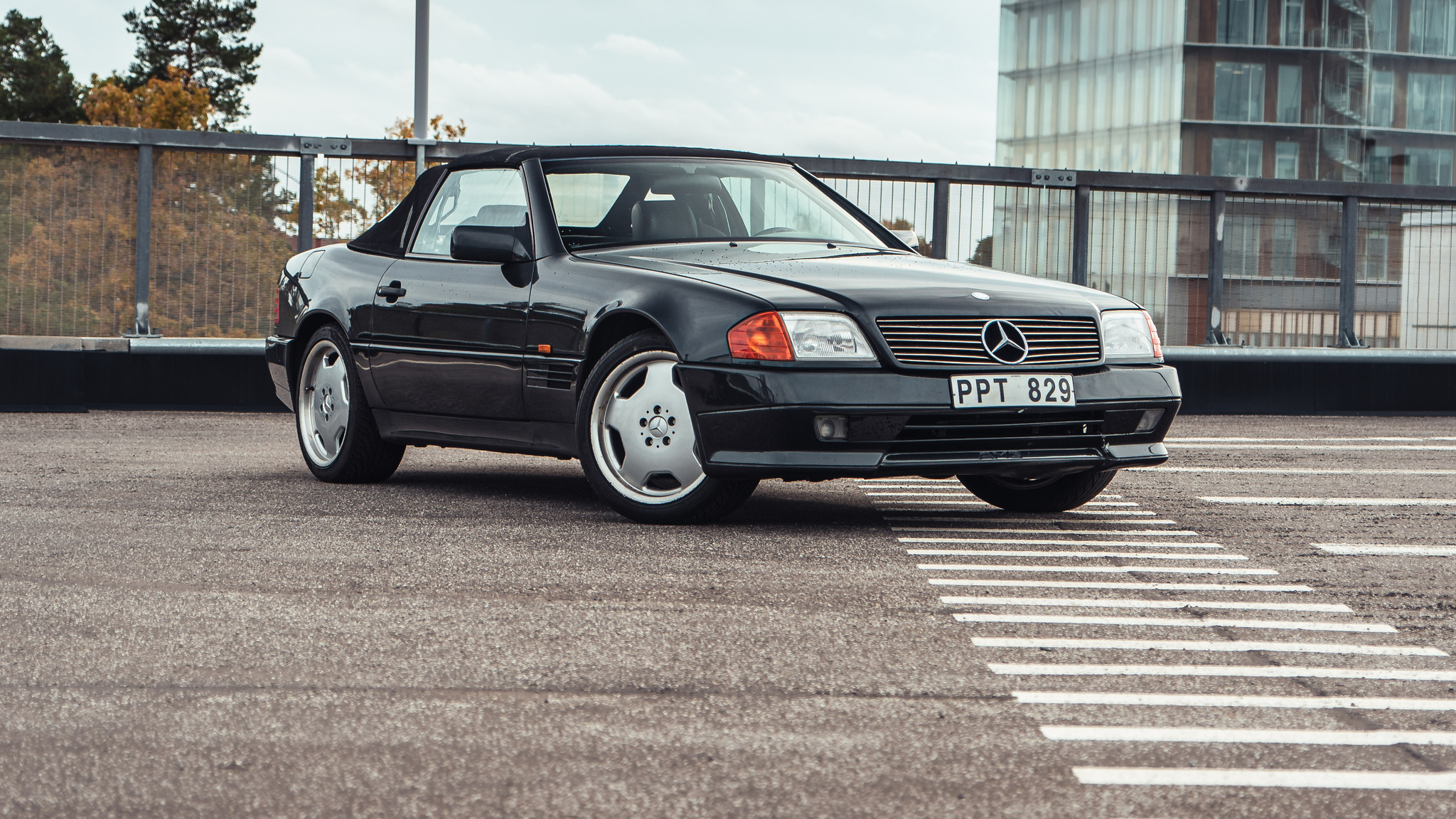 Aussenfoto 1994 Mercedes SL320 (R129)  (9)