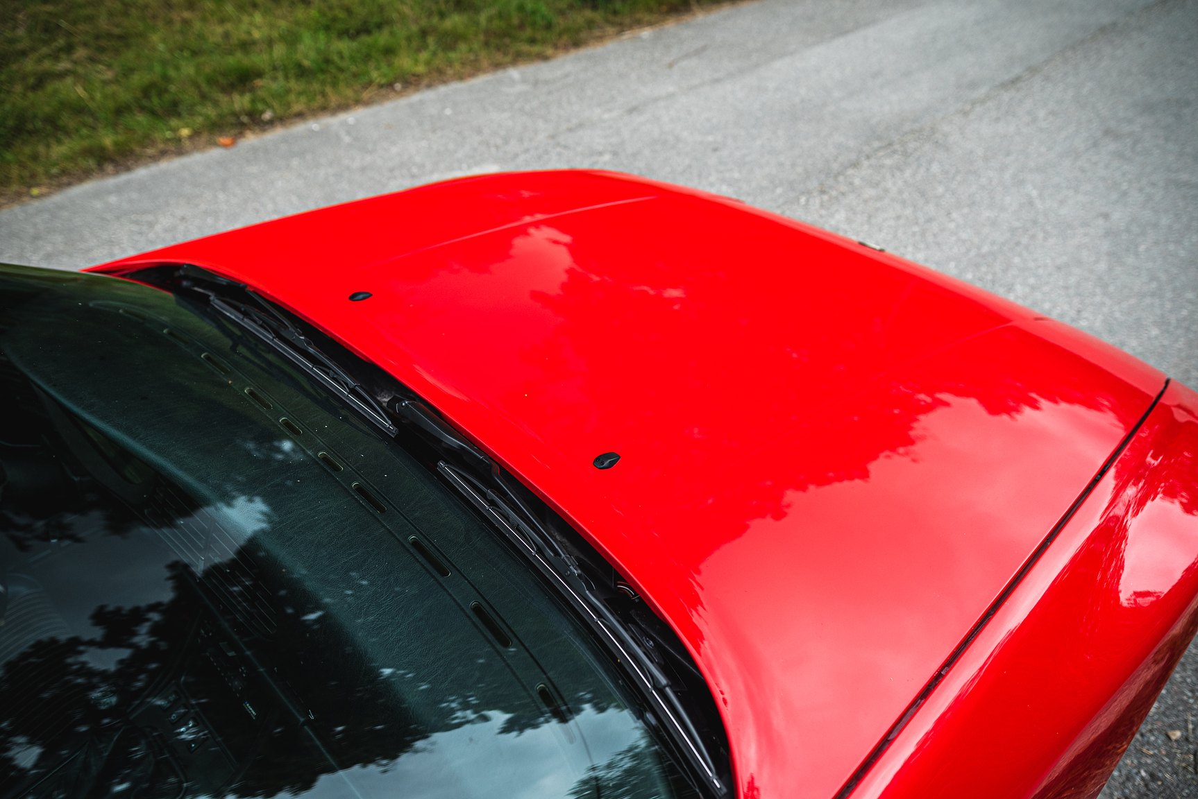 Exterior image of 1988 Porsche 944