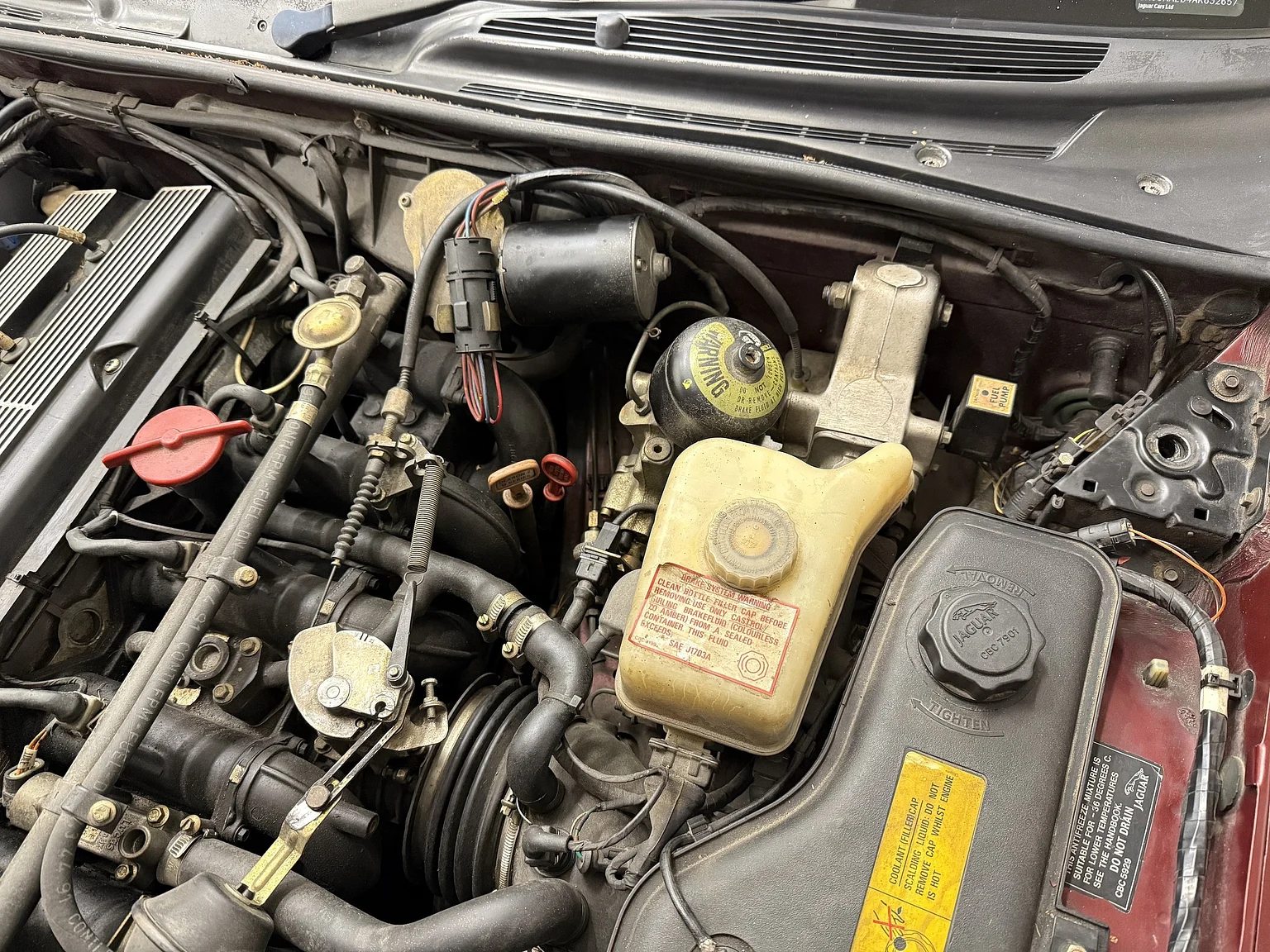 Image of 1991 Jaguar XJ40 Sovereign mechanics (5)