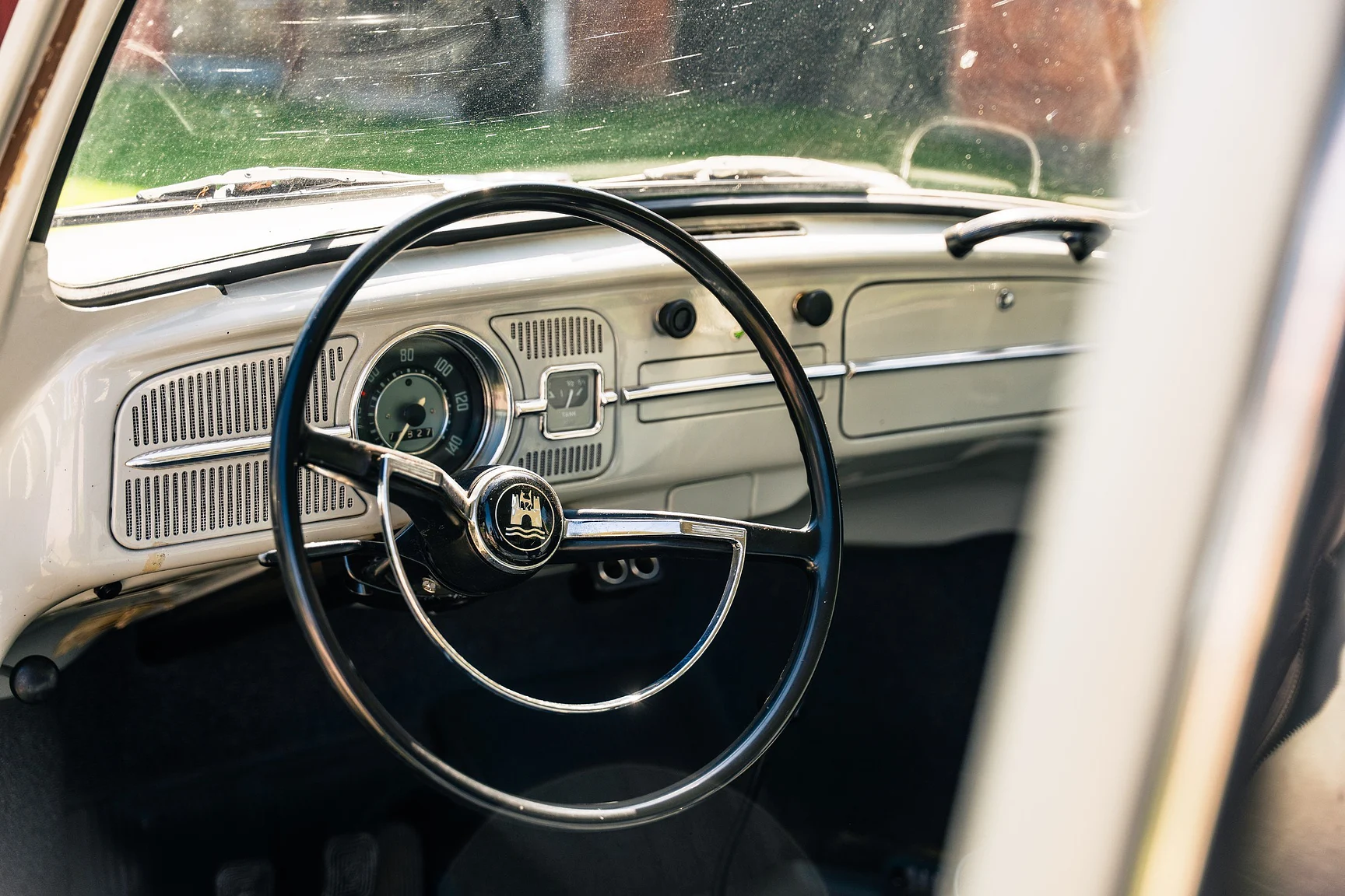 Interior image of 1967 Volkswagen 1500 (14)