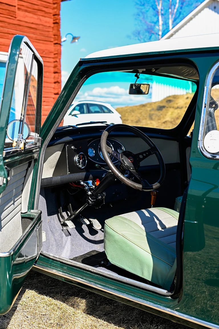 Interiörbild 1965 BMC Cooper S 1290 (2)