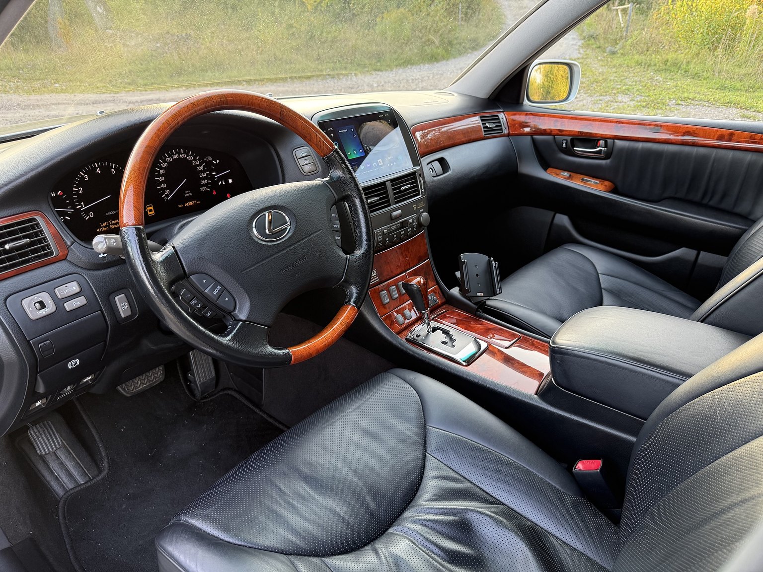 Innenraumfoto von 2005 Lexus LS 430 4.3 V8