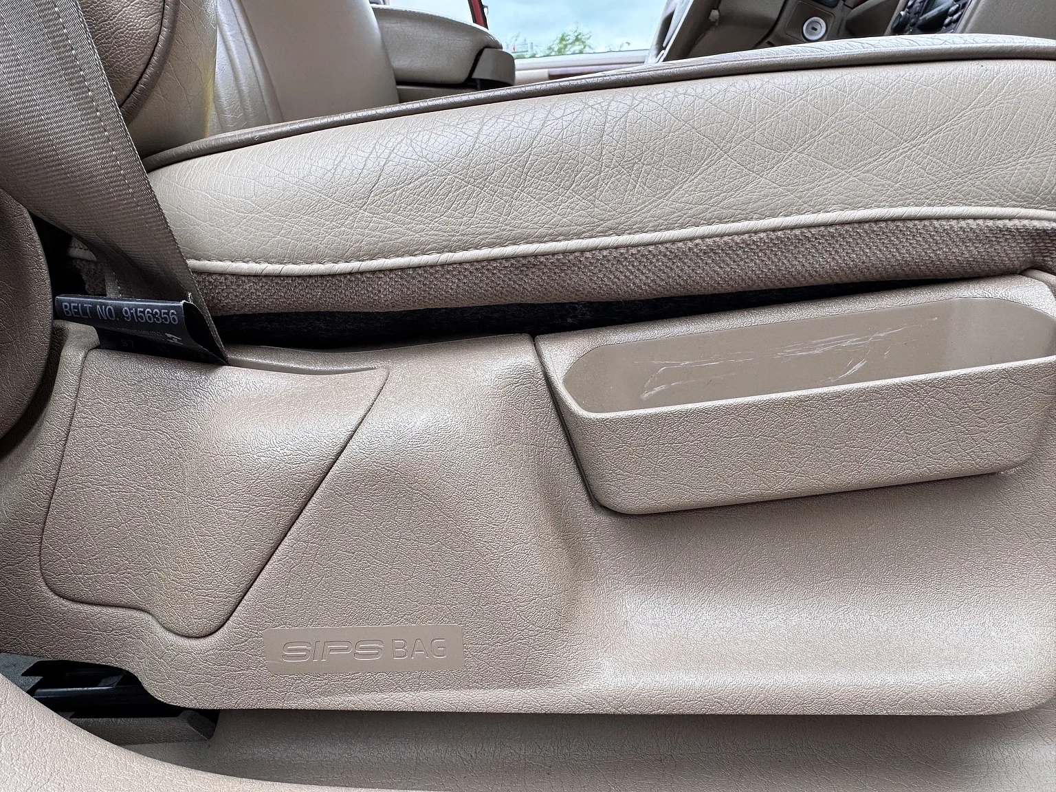 Innenraumfoto von 1998 Volvo S90 3.0 (61)