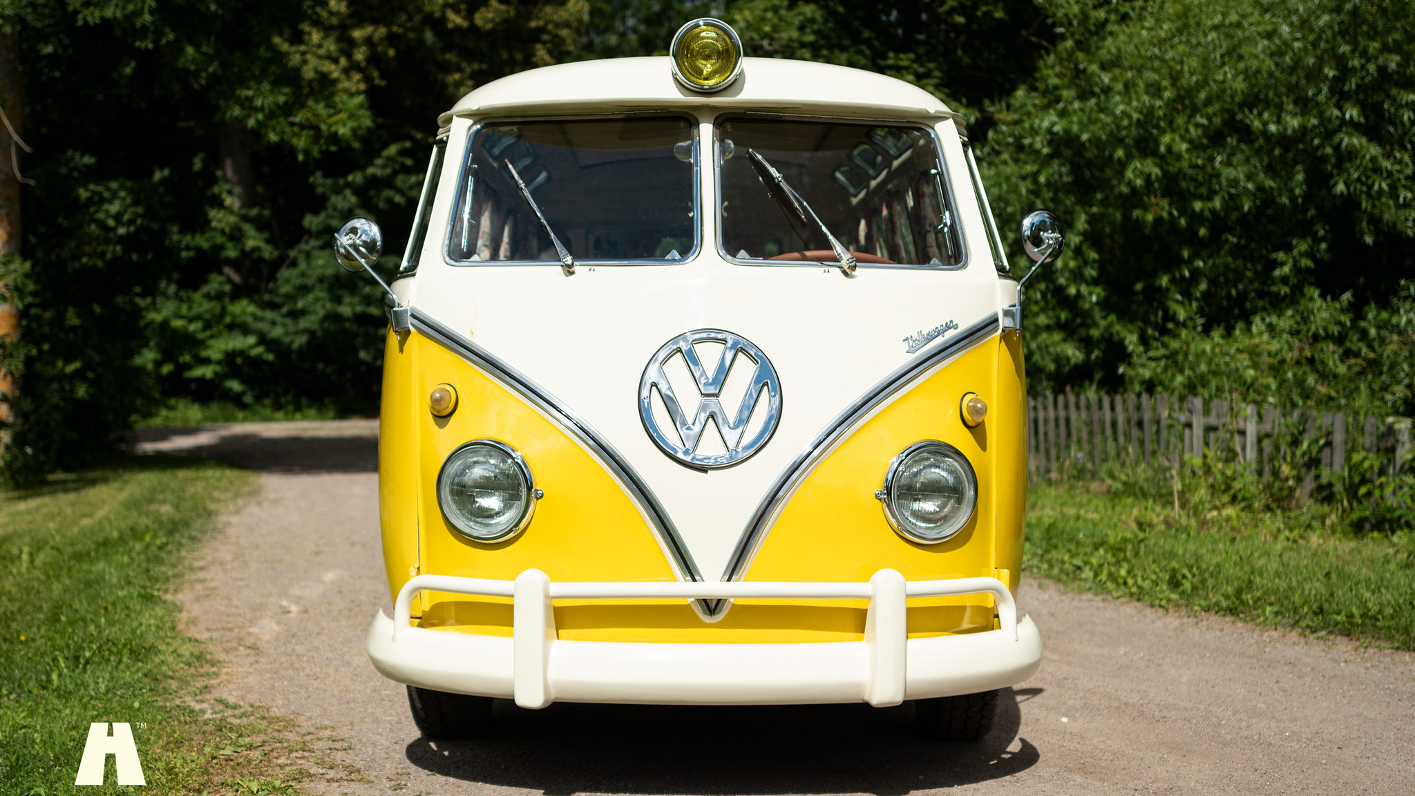 Exteriörbild på 1974 Volkswagen T1 Split Window  