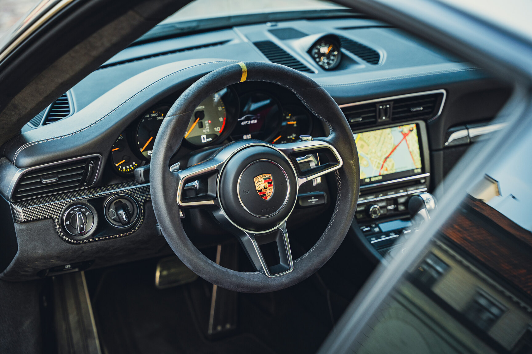 Innenraumfoto von 2016 Porsche 911 991 GT3 RS (3)